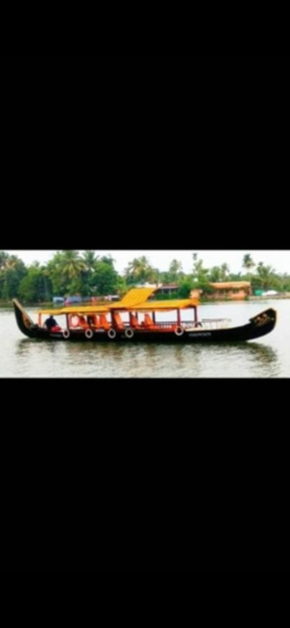 Emerald Isle Alappuzha Zewnętrze zdjęcie
